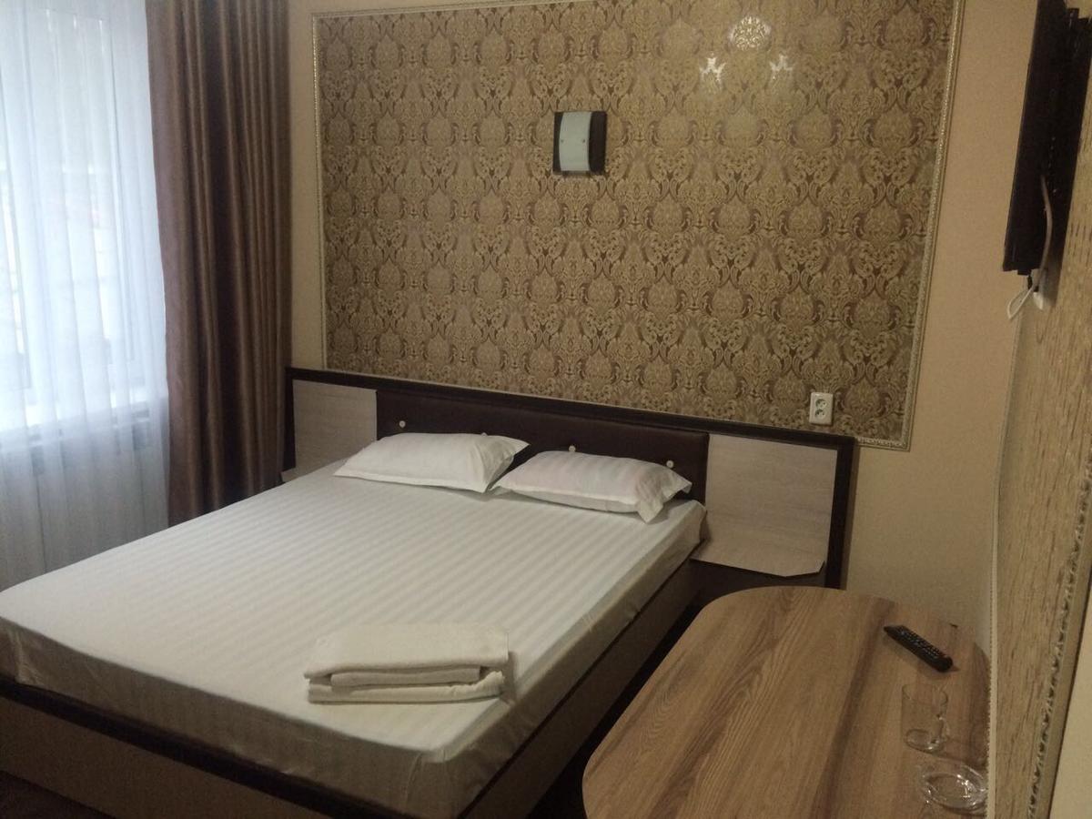 Hotel Prestizh Тараз Екстер'єр фото
